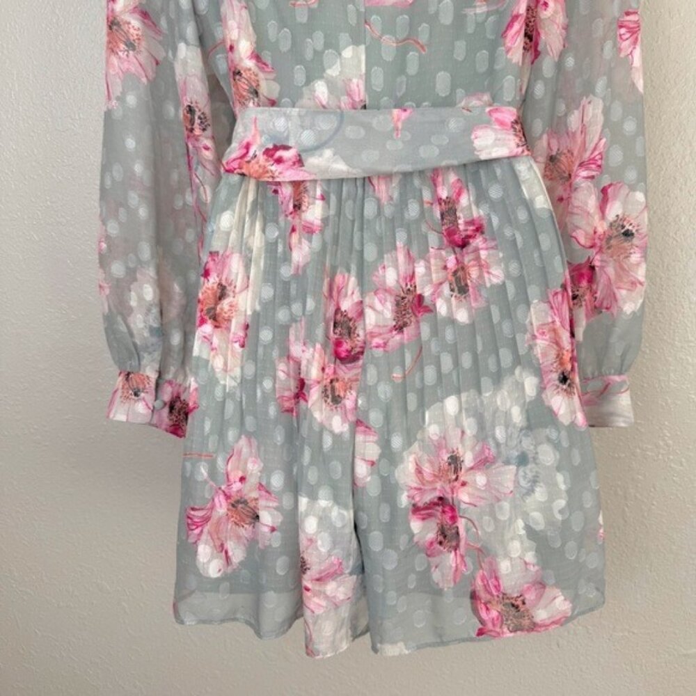 NWT Express floral long sleeve pleated wrap front romper spring M - Picture 10 of 12